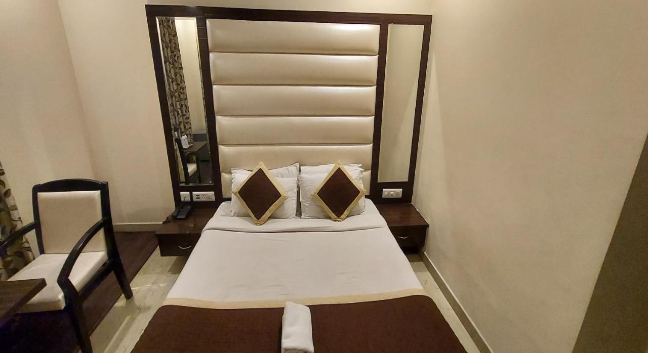 Hotel Goyal Palace Jaipur Exteriör bild